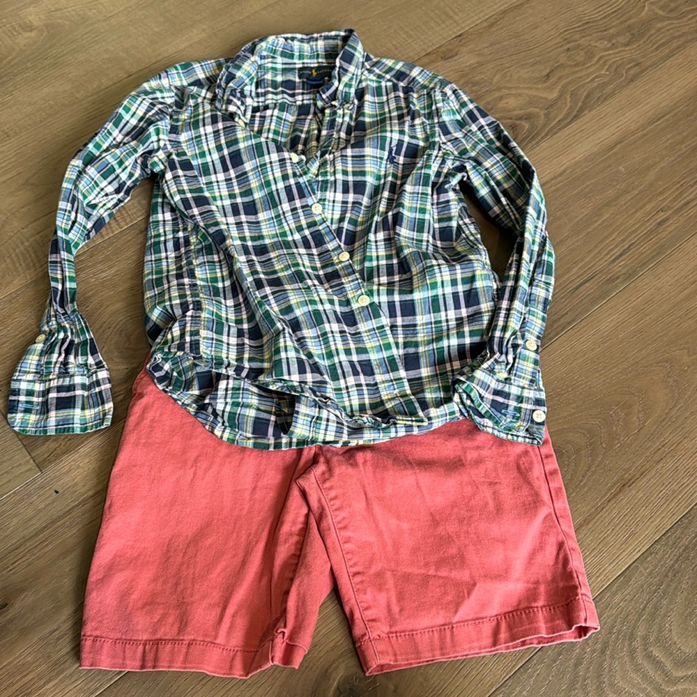 Ralph Lauren button-down shirt with matching Old Navy shorts size 8